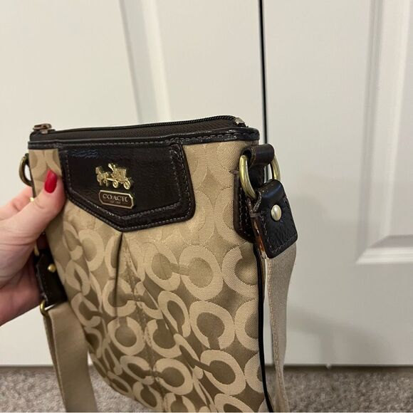 COACH Madison Dotted Op Art Swingpack Brown and Tan Crossbody - Picture 7 of 14